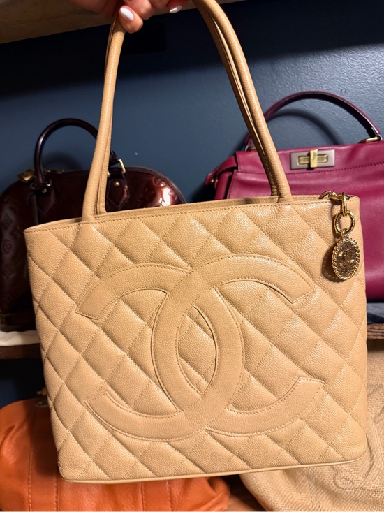 CHANEL Handbags - CHANEL Medallion Tote Vintage Beige Quilted Caviar CC -24 Carat Gold Charm